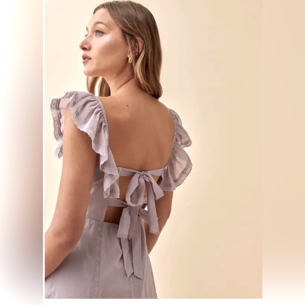 Reformation tide dress sweet pea! New without tags. Perfect condition